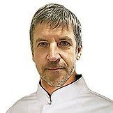 Врач Абрамов Евгений Вячеславович