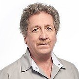 Врач Грушкин Владимир Андреевич