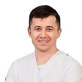 Врач Юлдашев Аюбжон Хайриллоевич