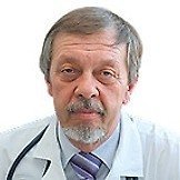 Врач Кусаев Виктор Владимирович