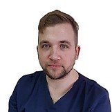 Врач Максимов Матвей Андреевич