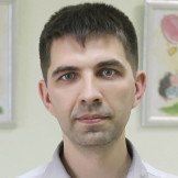 Врач Моисеев Руслан Богданович