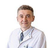Врач Мухамедов Ринат Яковлевич