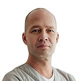 Врач Сюркаев Вадим Сергеевич