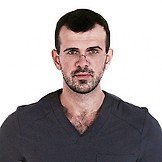 Врач Виерд Ростислав Эдуардович